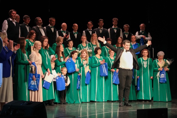 Академическому хору им. В.В. Айдаровой – 60 лет!