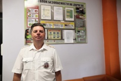 Госавтоинспекция проводит инструктажи, лекции и беседы по дорожной безопасности в образовательных организациях Фрунзенского района