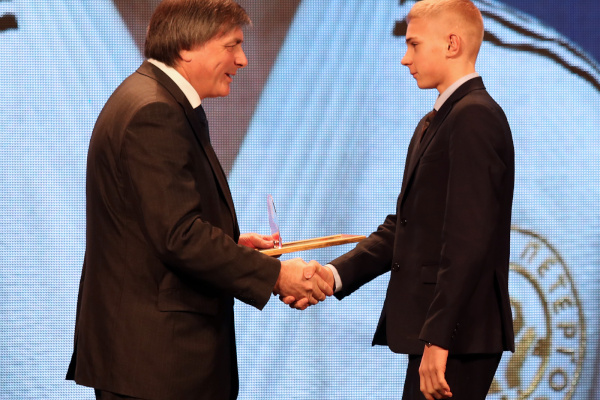 Петродворцовый район чествует лучших спортсменов года