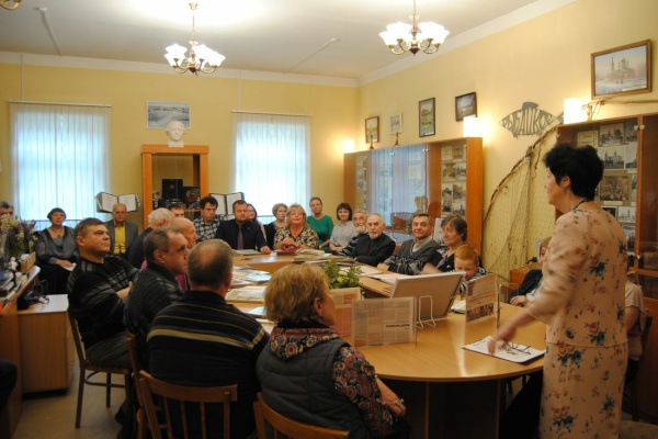 Программа «В гости в прошлое...» в Рыбацкой библиотеке
