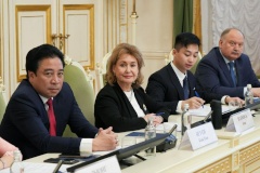 Развиваются межпарламентские связи Санкт‑Петербурга и провинций Вьетнама