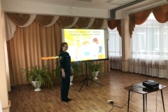 О пользе и вреде огня рассказали дошкольникам Кировского района