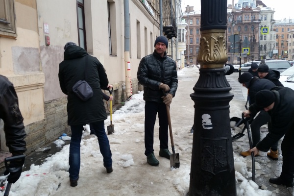 Уборка снега февраль 2019