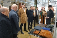 На базе прядильно-ниточного комбината «Красная нить» состоялось совещание по вопросам мер поддержки предприятий