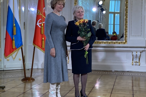 В Академии Талантов прошла 30-ая юбилейная церемония награждения петербуржцев нагрудным знаком «За гуманизацию школы Санкт‑Петербурга»