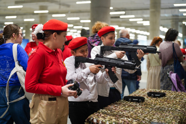 На XII Патриотическом молодежном форуме подвели итоги года патриотической работы молодежи