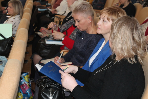 Оценка уровня организации социального питания произведена в 42 учреждениях Пушкинского и Колпинского районов