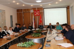 На аппаратном совещании обсудили процесс перехода на новую систему уборки территорий Кировского района