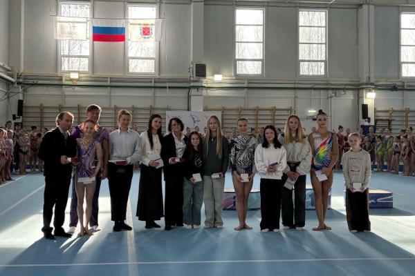 Спортсмены спортивной школы олимпийского резерва водных и других видов спорта выборгского района Санкт‑Петербурга - победители чемпионата и первенства России по спортивной акробатике