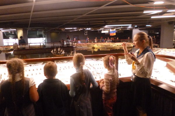 Экскурсия в исторический музей-макет "Петровская акватория"