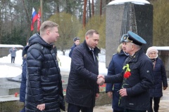 На Зеленогорском мемориале состоялась торжественно-траурная церемония в честь 81-й годовщины полного освобождения Ленинграда от фашистской блокады
