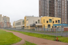 В Приморском районе построен детский сад бассейном