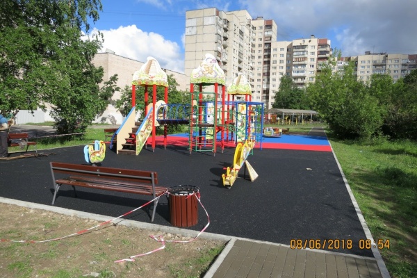 Во Фрунзенском районе продолжаются работы по благоустройству на основании предложений, полученных от жителей в ходе опроса 18 марта