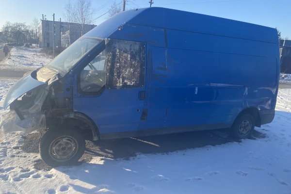 Администрация Красносельского района Санкт‑Петербурга уведомляет о выявлении разукомплектованных транспортных средств