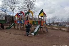 Во Фрунзенском районе проведены работы по обработке поверхностей в местах общественного пользования