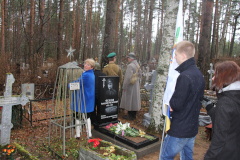 Памятник Сестрорецкому авиатору