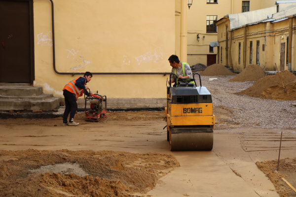 Реконструкция дворов Галерной улицы