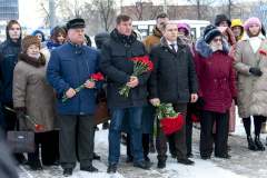 На Невском воинском кладбище почтили память Неизвестного солдата