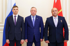 Александр Беглов: Программа «Время героев» дает возможность пополнить команду людьми с опытом, силой характера и чувством ответственности перед Родиной