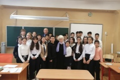 Полицейские Фрунзенского района провели «Урок мужества», посвященный Дню сотрудника органов внутренних дел