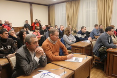 Комитет по строительству принял участие в совещании по вопросам завершения строительства ЖК «Ижора парк»
