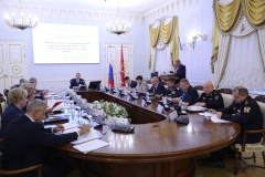 Губернатор провел заседание Антинаркотической комиссии