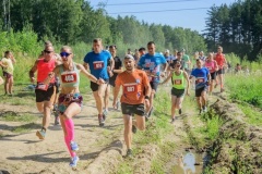 В Ржевском лесопарке прошел масштабный трейл-забег «Лиги Героев»
