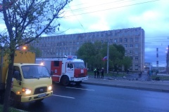 массовое ДТП с участием легкового автомобиля, микроавтобуса и трамвая
