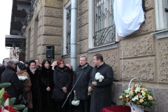 В Петербурге появилась мемориальная доска Галине Вишневской