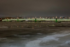 Троицкий мост засияет в цветах ленты Ленинградской Победы