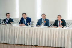 Город усиливает взаимодействие с бизнесом для выработки мер поддержки