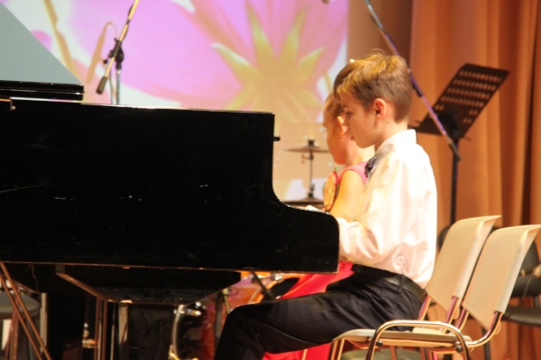 Во Фрунзенском районе состоялась концертная программа, посвященная Международному дню инвалидов