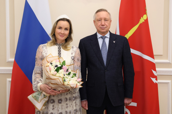 Александр Беглов провёл в Смольном рабочую встречу с Уполномоченным при Президенте Российской Федерации по правам ребёнка Марией Львовой-Беловой