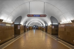 Второй вестибюль станции метро «Площадь Ленина» в Калининском на четыре дня изменит режим работы