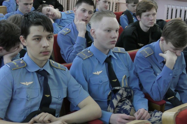 Добровольцы Фрунзенского района провели выездной слет в Железнодорожном техникуме имени А.С. Суханова