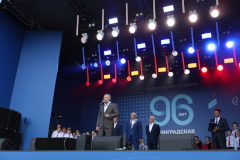 Александр Беглов поздравил жителей Ленинградской области с 96-летием образования региона