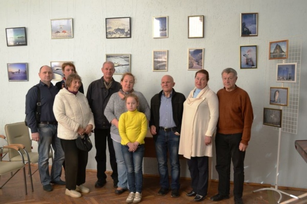 Открытие фотовыставки Валерия Ипполитова в Стрельне