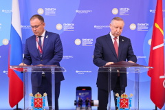 Александр Беглов: перед Петербургом и Кемеровской областью стоит задача максимально использовать имеющийся потенциал для укрепления сотрудничества