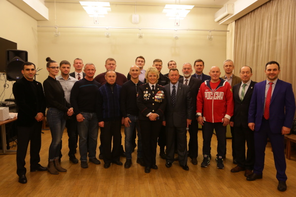Чемпионов мира по единоборствам среди полицейских поздравили в Московском районе