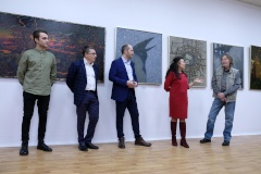С искусством нужно общаться напрямую: в Купчино открылась персональная выставка художника Раушана Губайдуллина