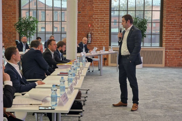 Подведены итоги деятельности учреждений транспортного комплекса Северной столицы