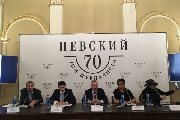 Пресс-конференция, посвященная Международной выставке легкой и текстильной промышленности «Индустрия моды»