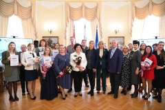 Учитель школы №574 Невского района стала победителем конкурса "Простые решения"
