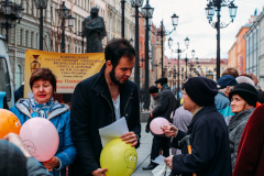 Активисты Молодежной приемной рассказали петербуржцам о сахарном диабете