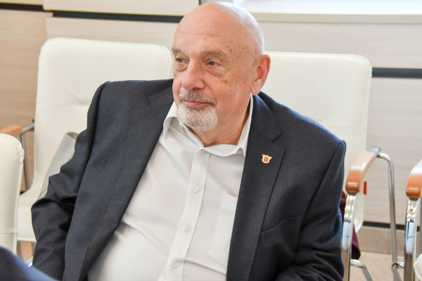 Юрий Третьяков: «В Петербурге стартовал второй этап обучения общественных наблюдателей»