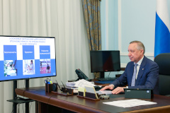 Александр Беглов: Благодаря существующим и новым мерам социальной поддержки в Петербурге ежегодно увеличивается количество многодетных семей