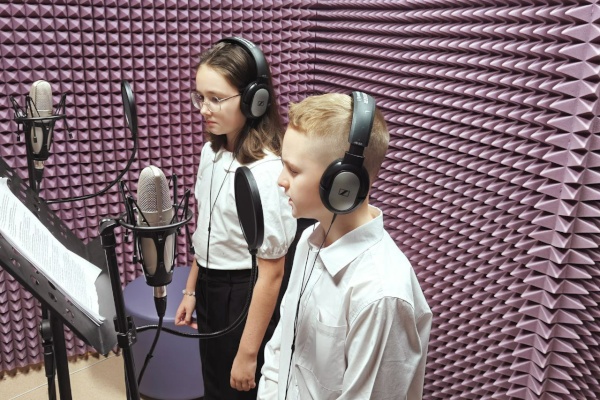 Ученики Невского района создали аудиоэкскурсию для автобусного маршрута №5