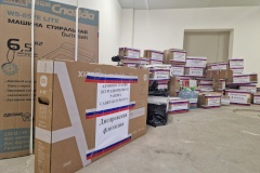 Гуманитарный груз для бойцов СВО отправили из Петродворцового района