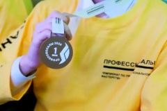 О своих впечатлениях от побед на «Профессионалах» рассказали школьники и наставники из ИТШ № 777