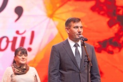 В Ледовом дворце поздравили наставников Невского района